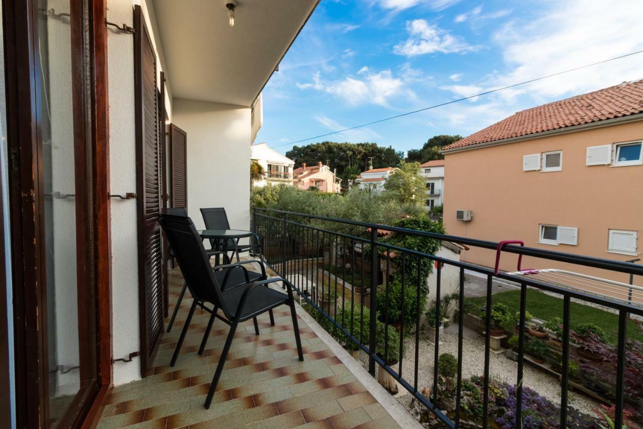 Apartment Beautiful Garden Poreč Extérieur photo